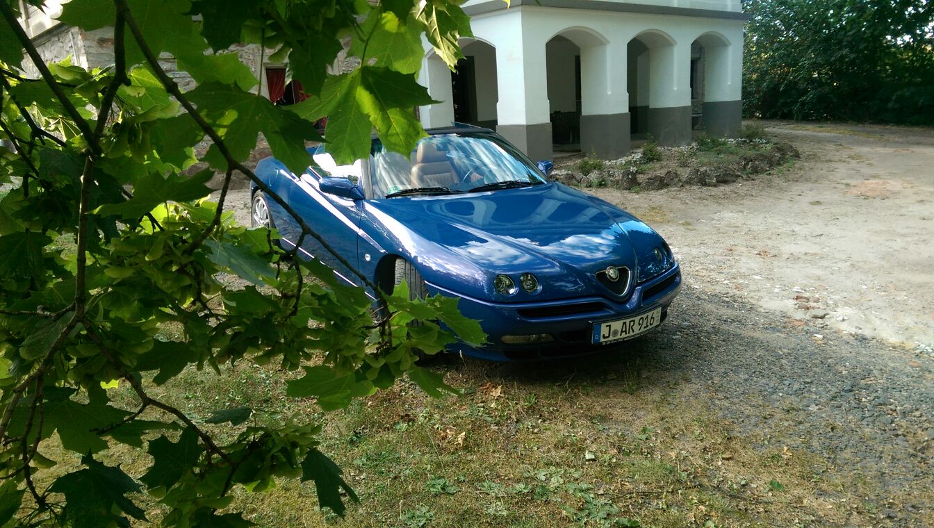 Ein Alfa Spider und Sonnenschein . . .