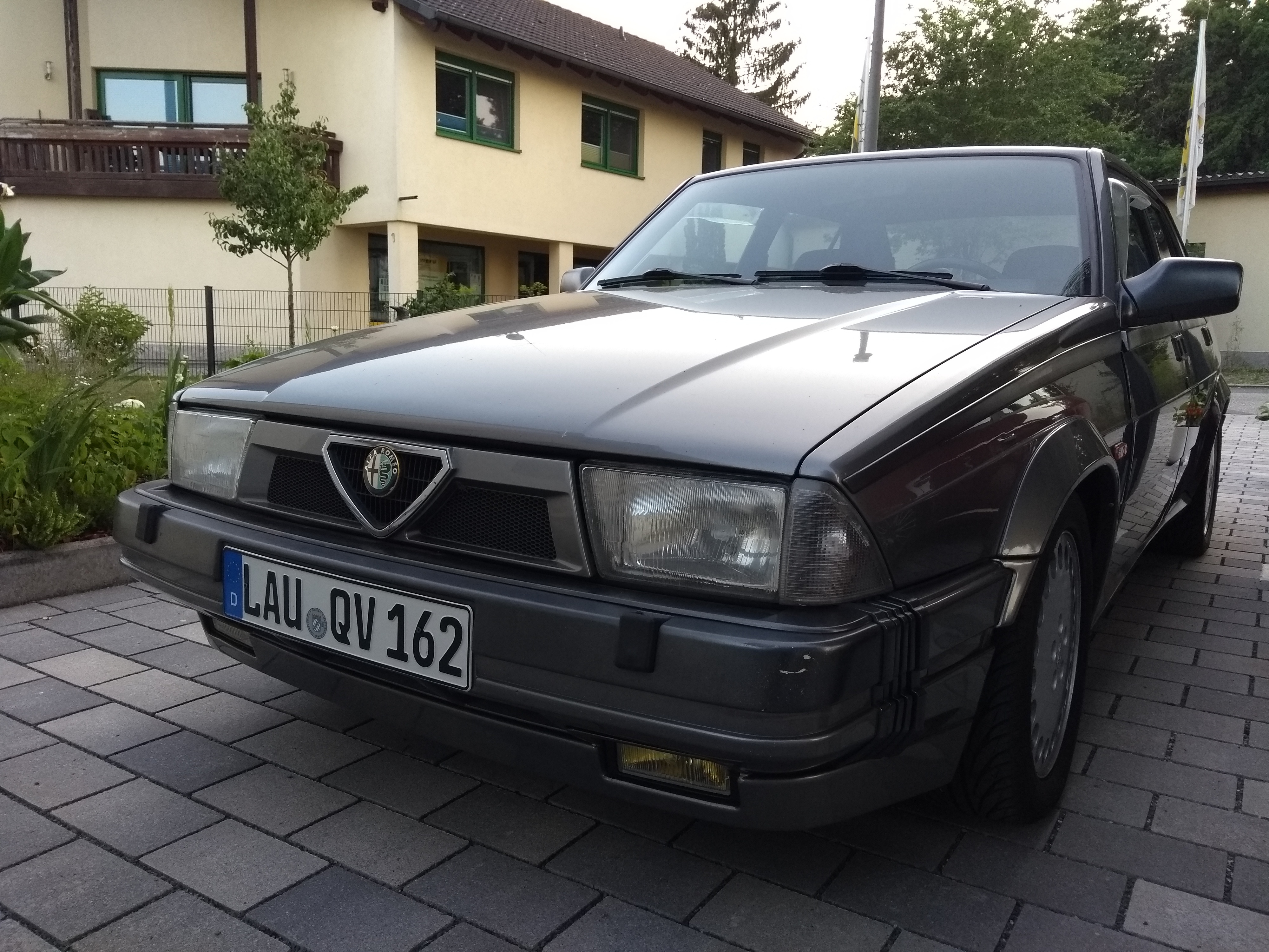 Alfa 75 3.0 QV