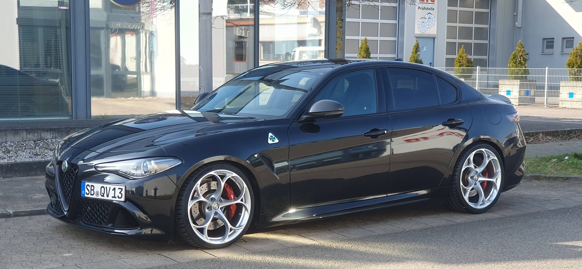 Classico 9x20 + 10x20 (245/30 +295/25) in Verbindung mit Eibach Pro-Kit