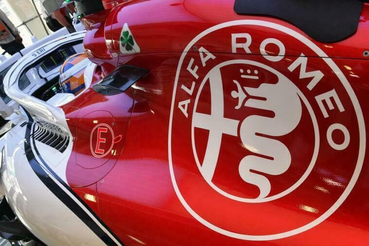 Alfa-Romeo-Racing-2-758x505.jpg