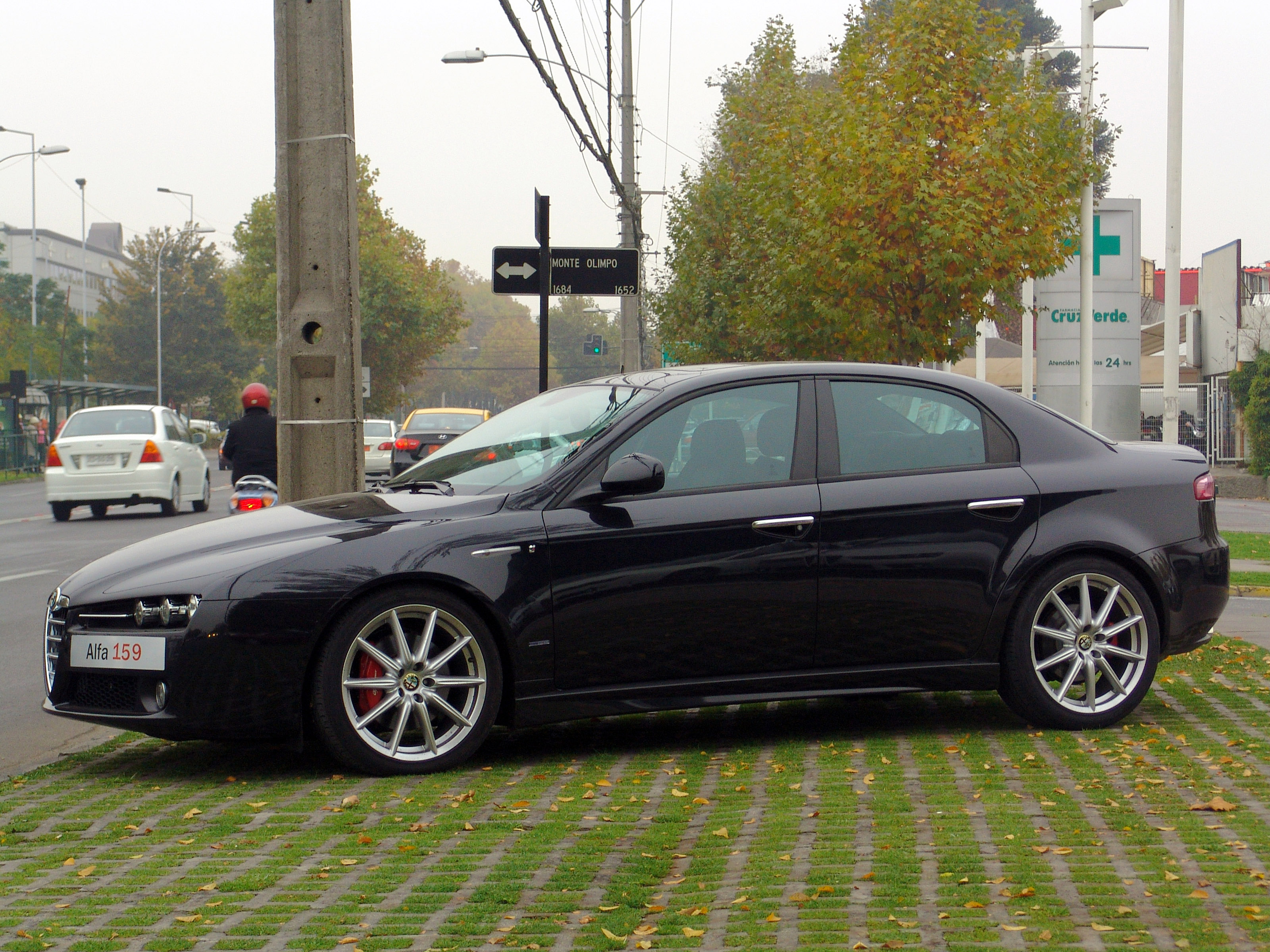 File:Alfa Romeo 159 Ti 2011 (18213360989).jpg - Wikimedia Commons