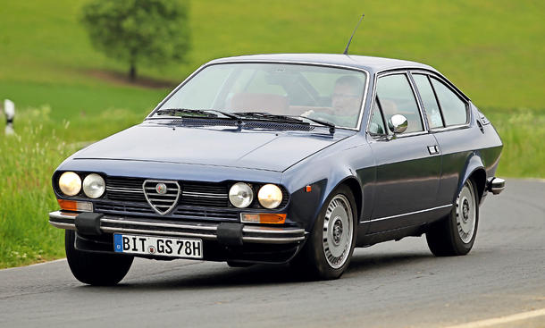 Alfa Romeo Alfetta GTV 2.0: Oldtimer kaufen | autozeitung.de